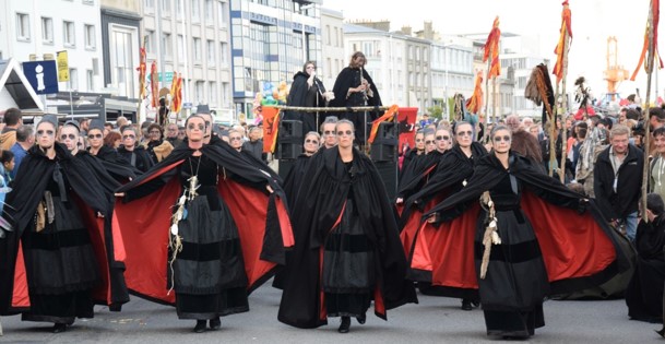 JOURNÉE FESTIVE à GUIMILIAU – 31 juillet
